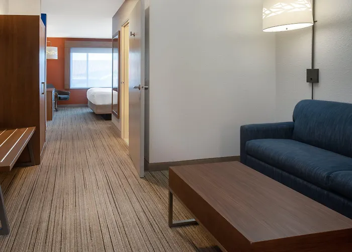 Express & Tucson North - Marana, By Ihg Cortaro
